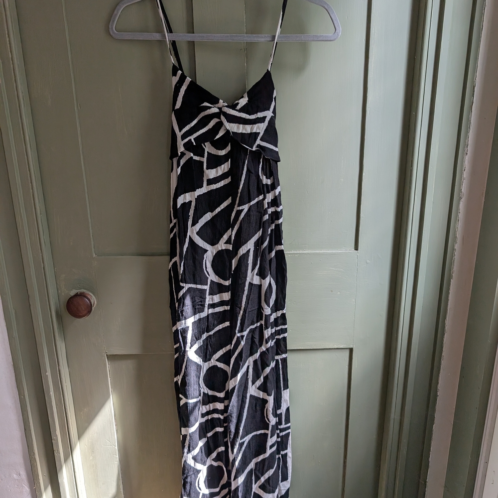 Lush Black and White Abstract Maxi Dress